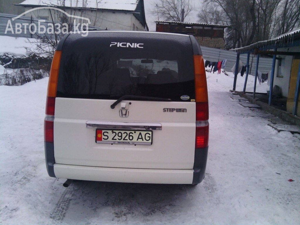 Honda Stepwgn 2001 года за ~413 800 сом