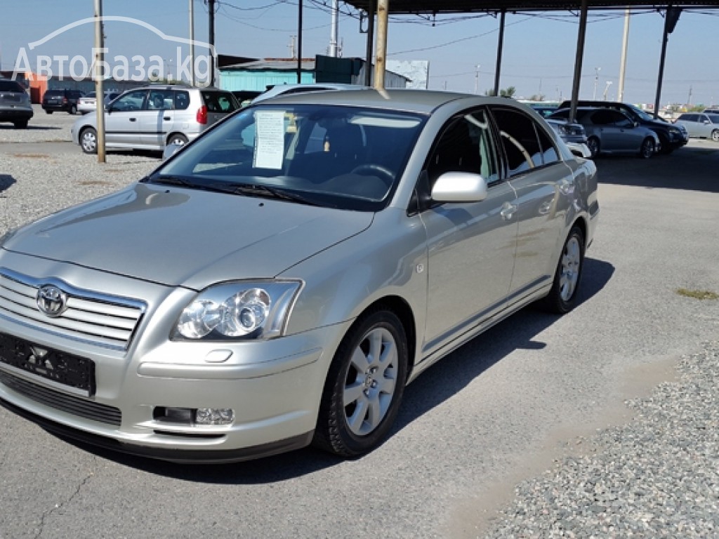 Toyota Avensis 2003 года за 510 000 сом