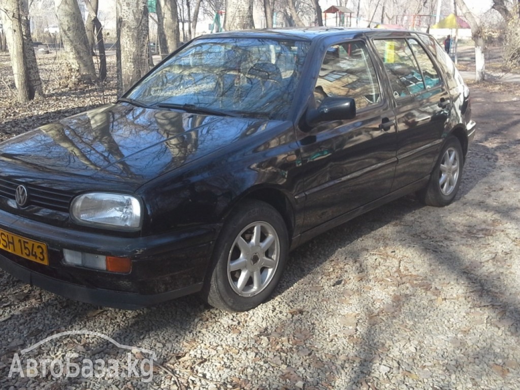 Volkswagen Golf 1997 года за 170 000 сом