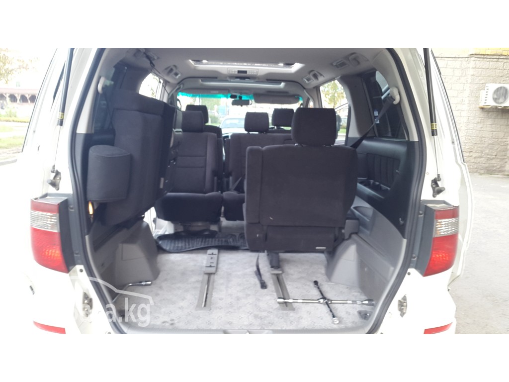 Toyota Alphard 2005 года за ~655 200 сом