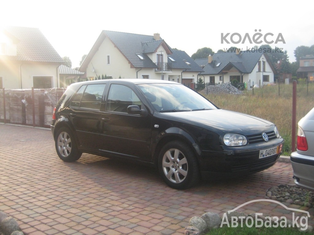 Volkswagen Golf 2003 года за ~560 400 сом