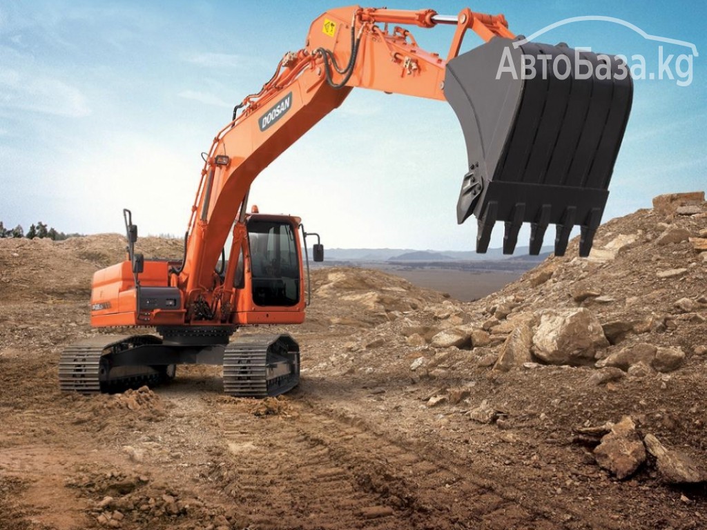 Экскаватор Doosan  Гусеничный экскаватор DX 225 LCA  