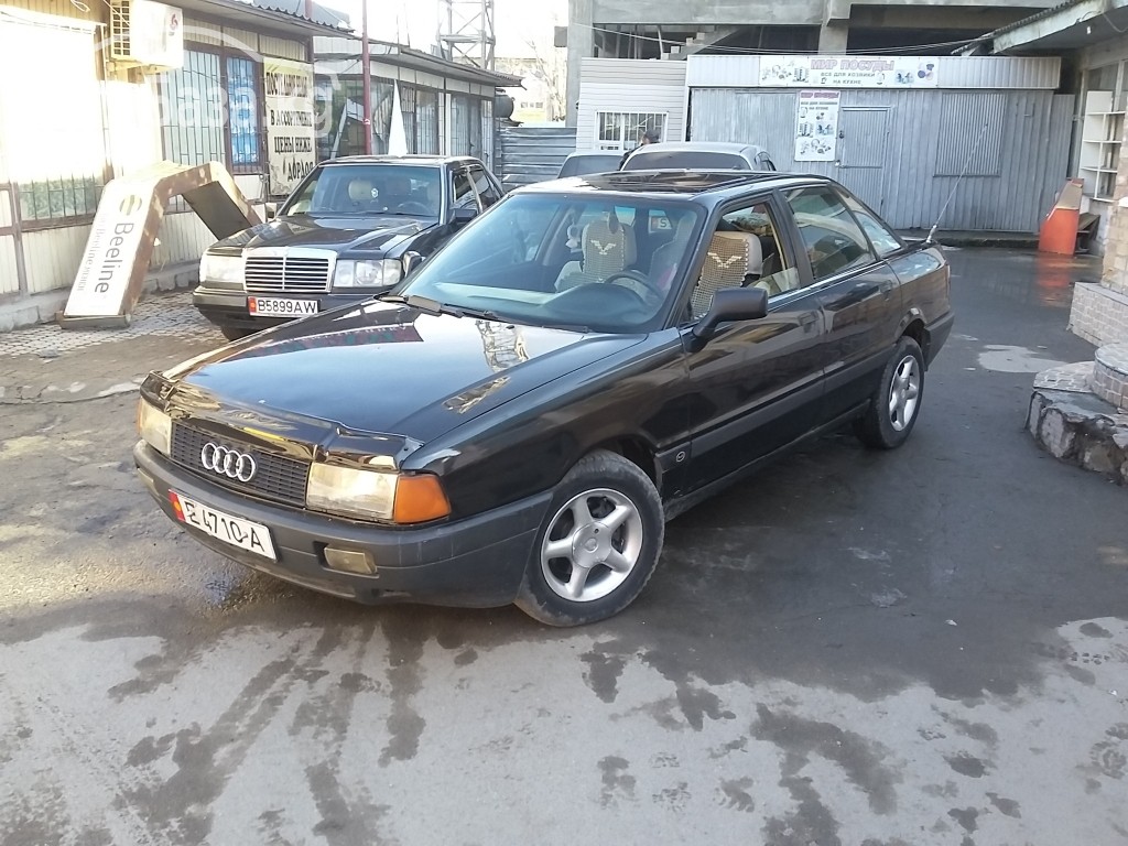 Audi 80 1991 года за ~146 600 сом