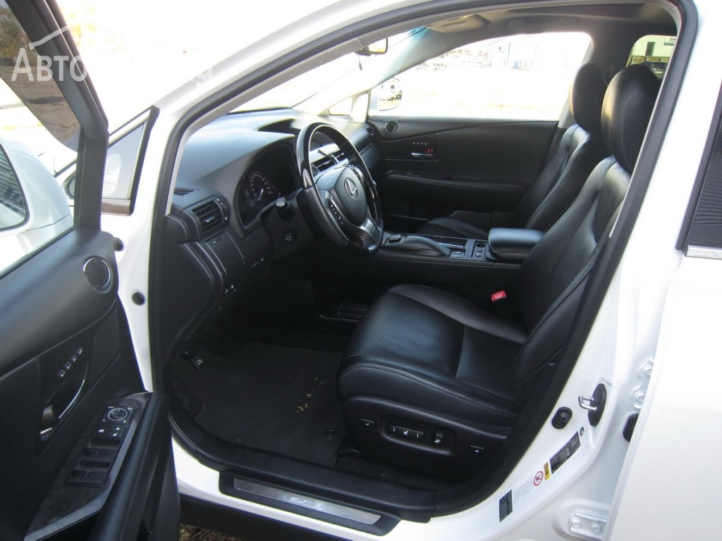 Lexus RX 2013 года за 2 604 177 сом