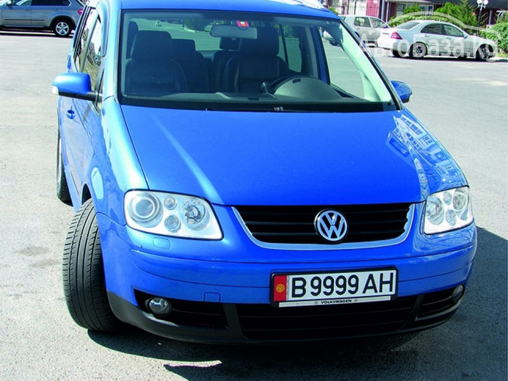 Volkswagen Touran 2005 года за ~885 000 сом