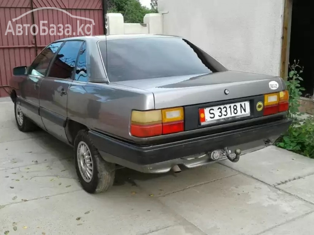 Audi 100 1986 года за ~1 300$
