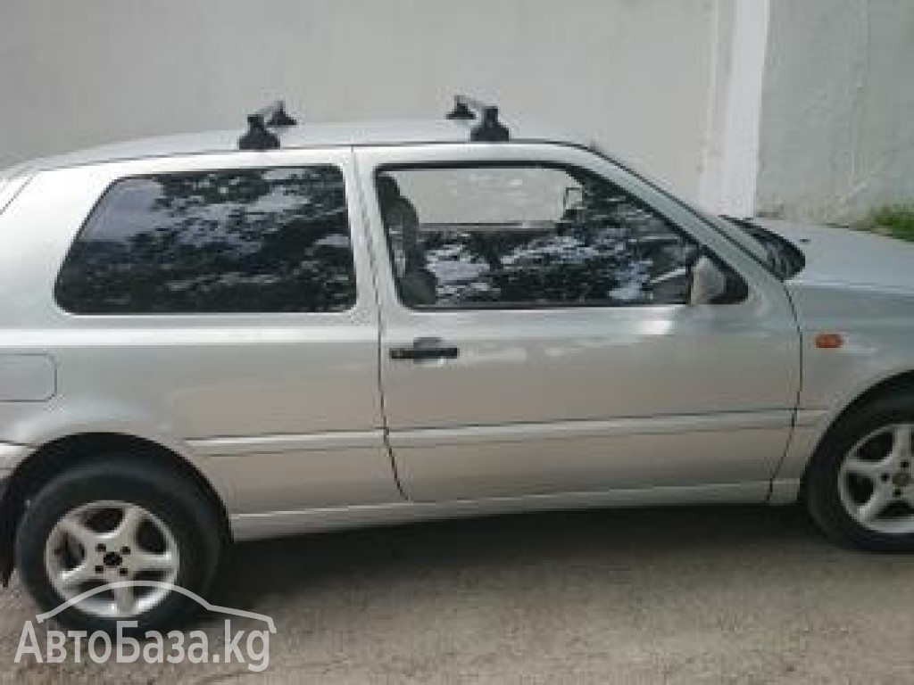 Volkswagen Golf 1996 года за ~186 500 сом