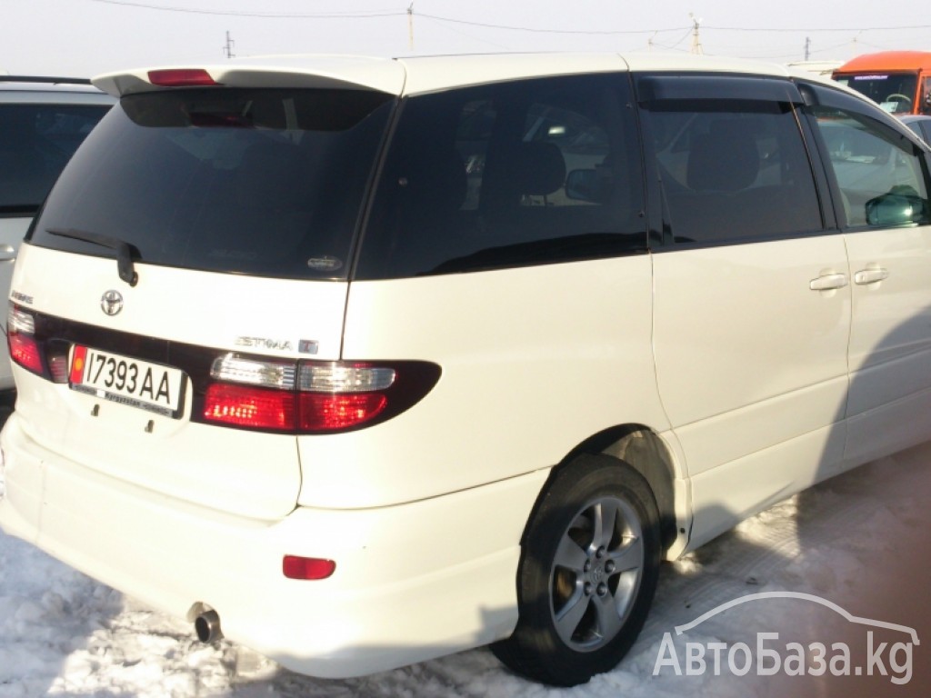 Toyota Estima 2002 года за ~500 000 руб.
