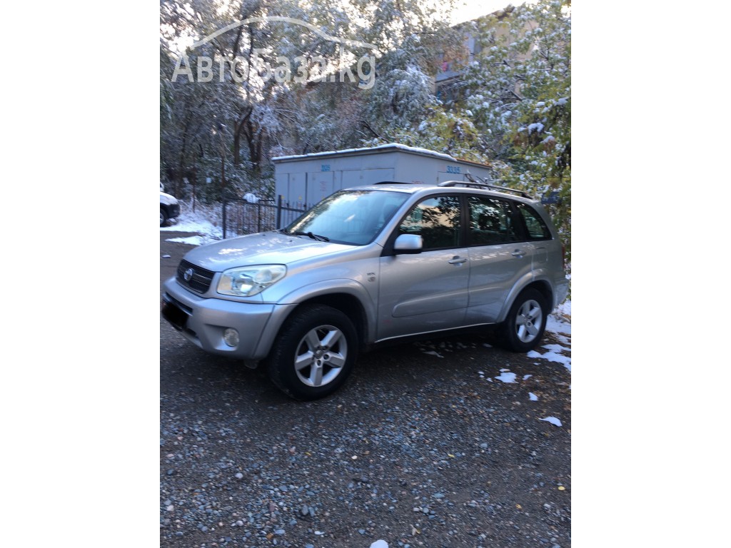 Toyota RAV4 2004 года за ~765 300 сом