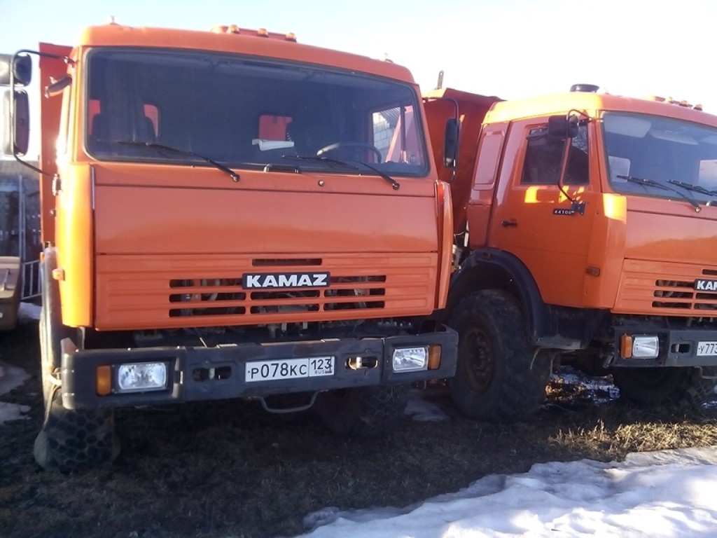 Самосвал КамАЗ 45141