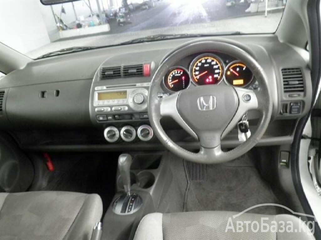 Honda Fit 2005 года за ~431 000 сом