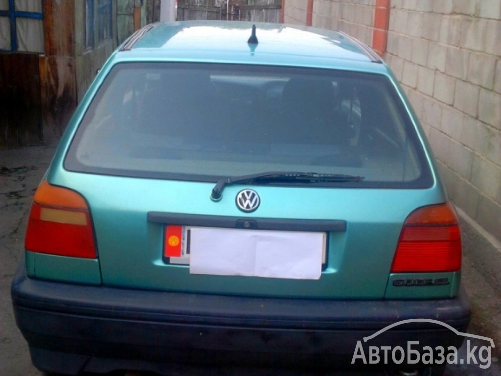 Volkswagen Golf 1992 года за ~301 800 сом