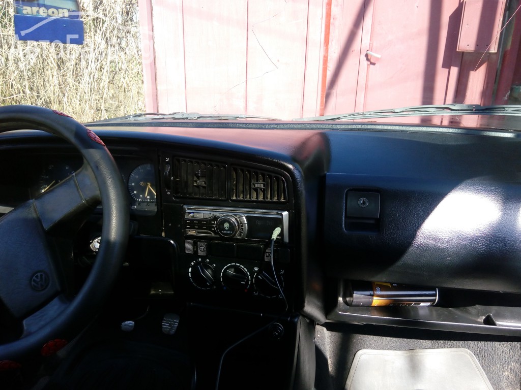Volkswagen Passat 1988 года за 120 000 сом