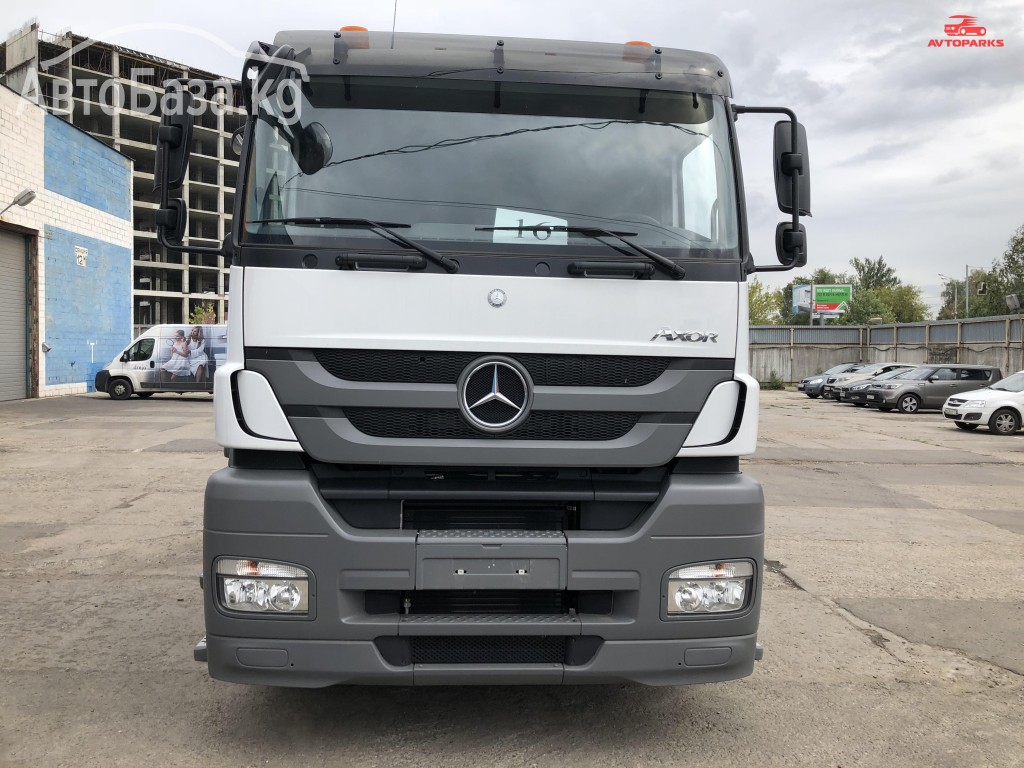 Тягач Mercedes-Benz Axor