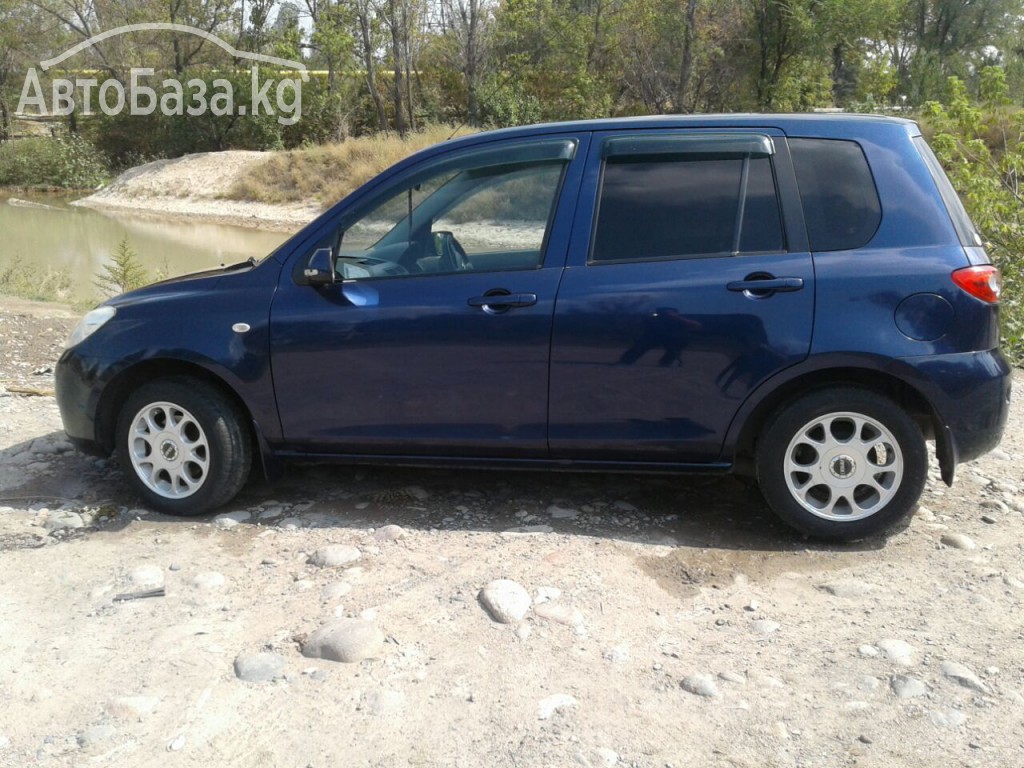 Mazda Demio 2005 года за ~284 500 сом