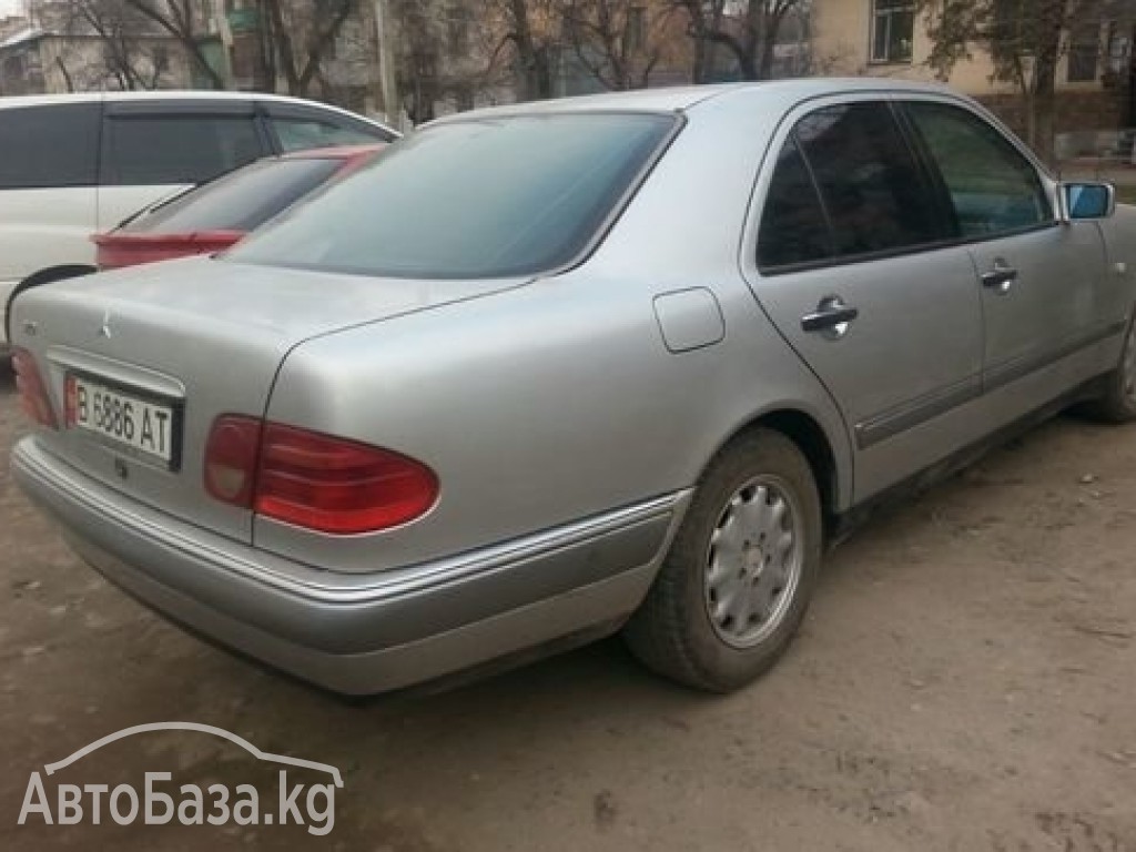 Mercedes-Benz E-Класс 1997 года за 4 500$