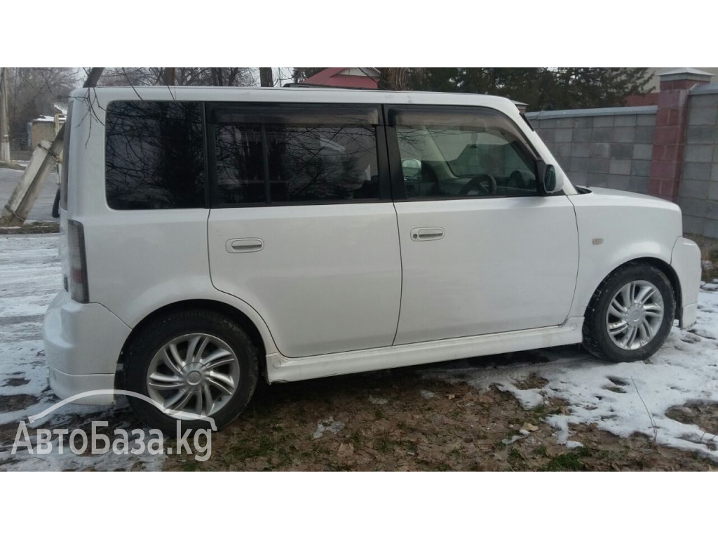 Toyota bB 2003 года за ~313 100 сом