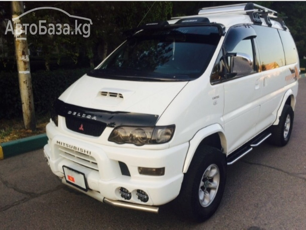 Mitsubishi Delica 2002 года за ~948 300 сом