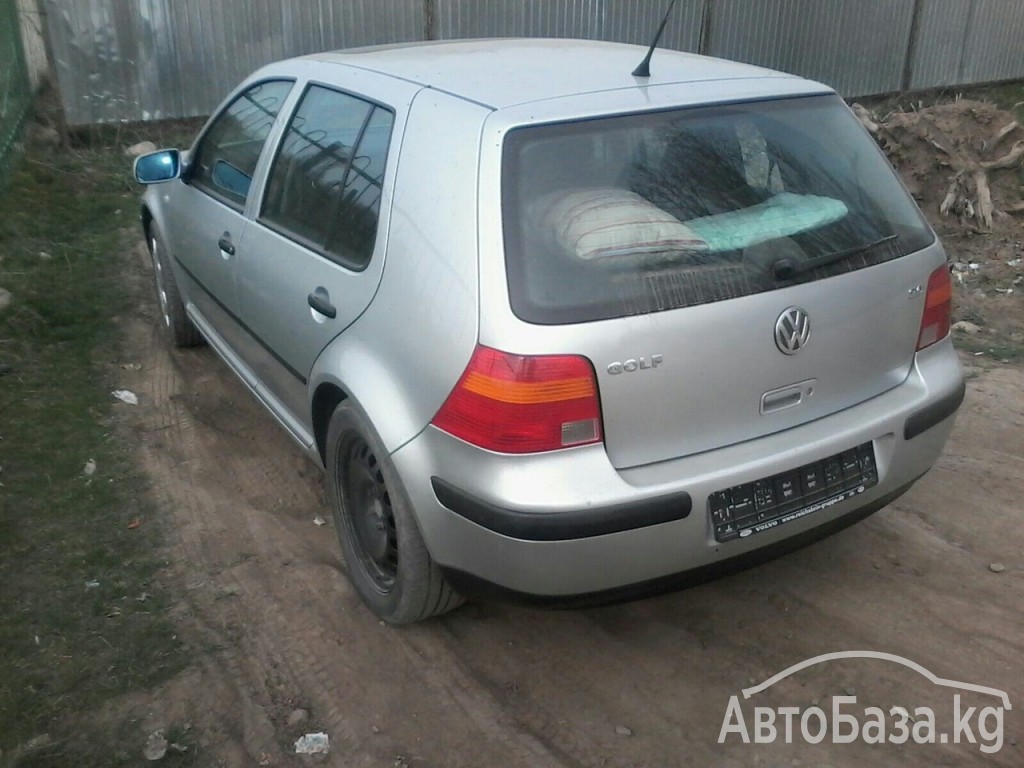 Volkswagen Golf 2002 года за ~210 100 сом