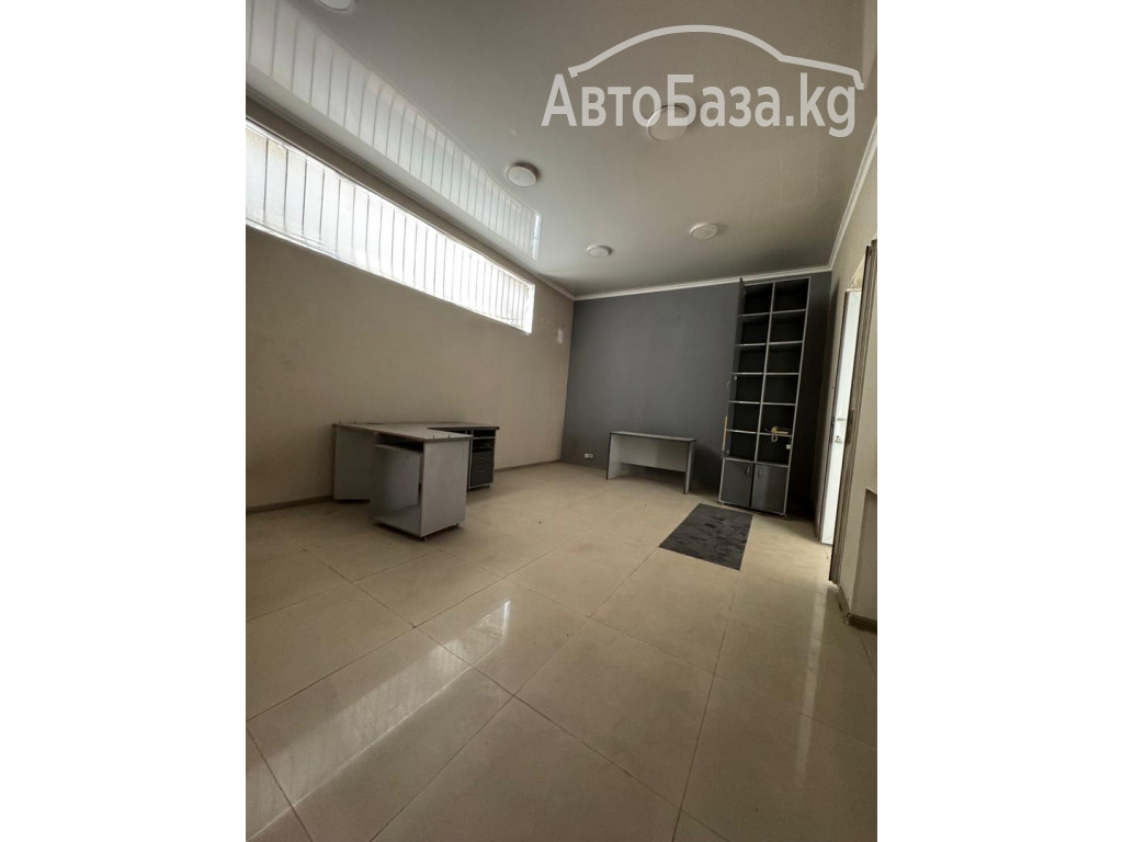 Продаю! коммерческое здание, на центр. улице города район рынка "Дордой" 