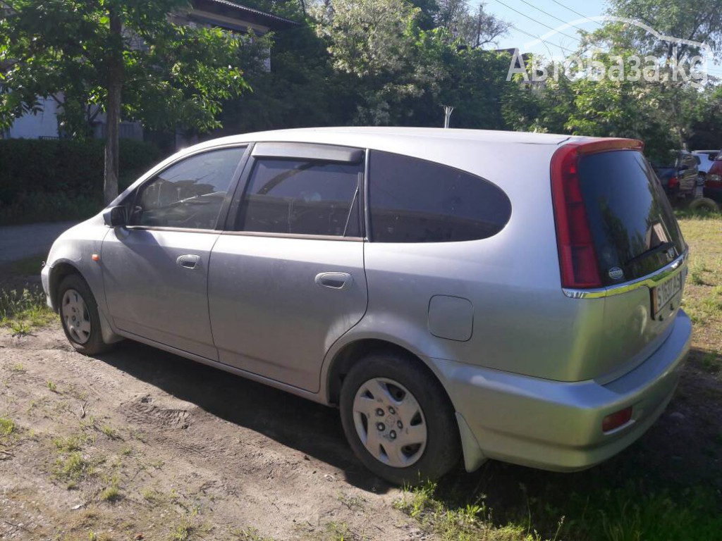 Honda Stream 2002 года за ~324 400 руб.