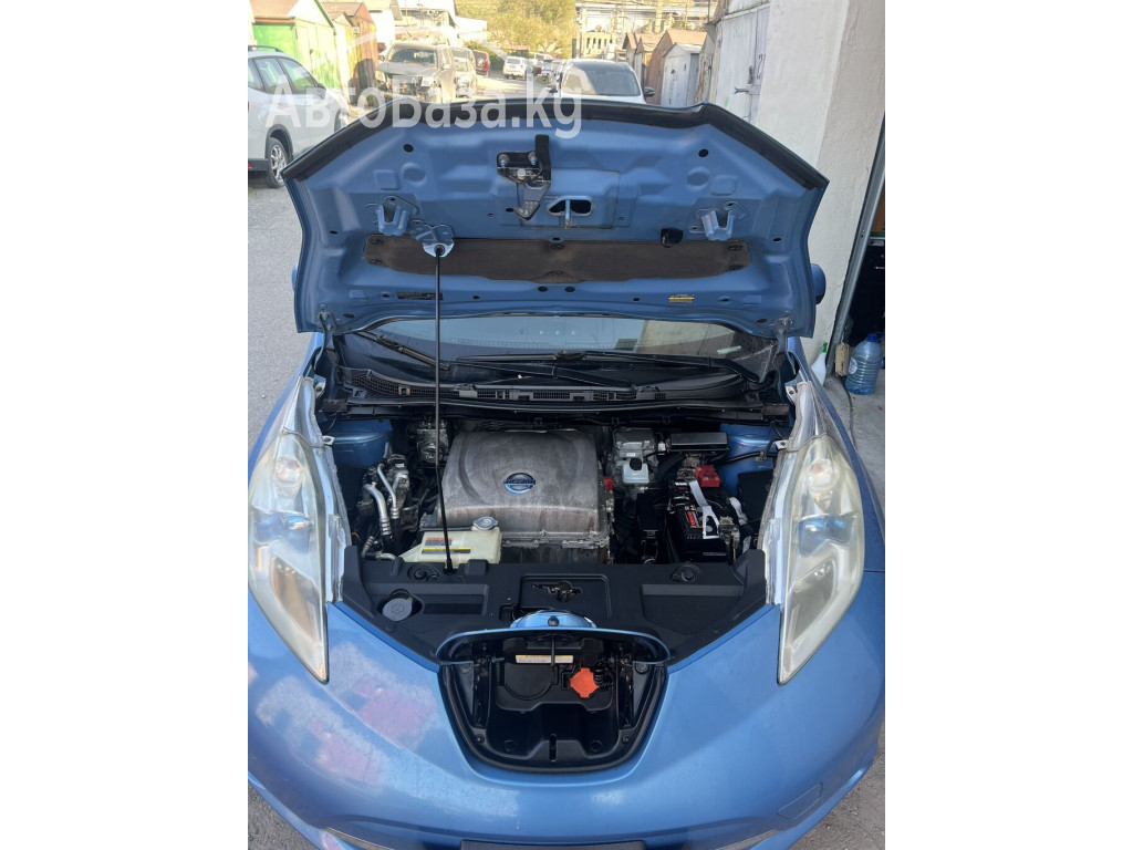 Nissan Leaf 2013 года за ~1 008 800 сом