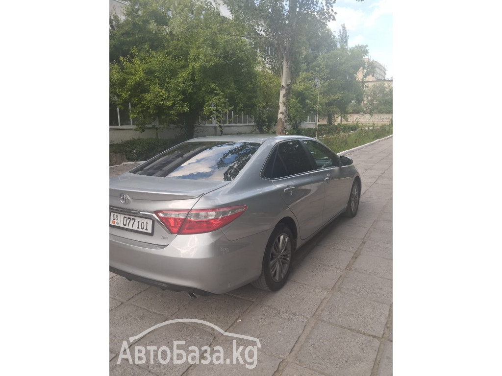 Toyota Camry 2016 года за ~1 311 000 сом