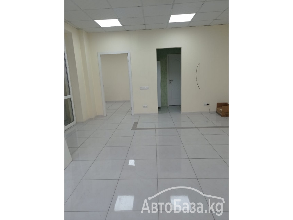 Сдаю помещение на первом этаже 