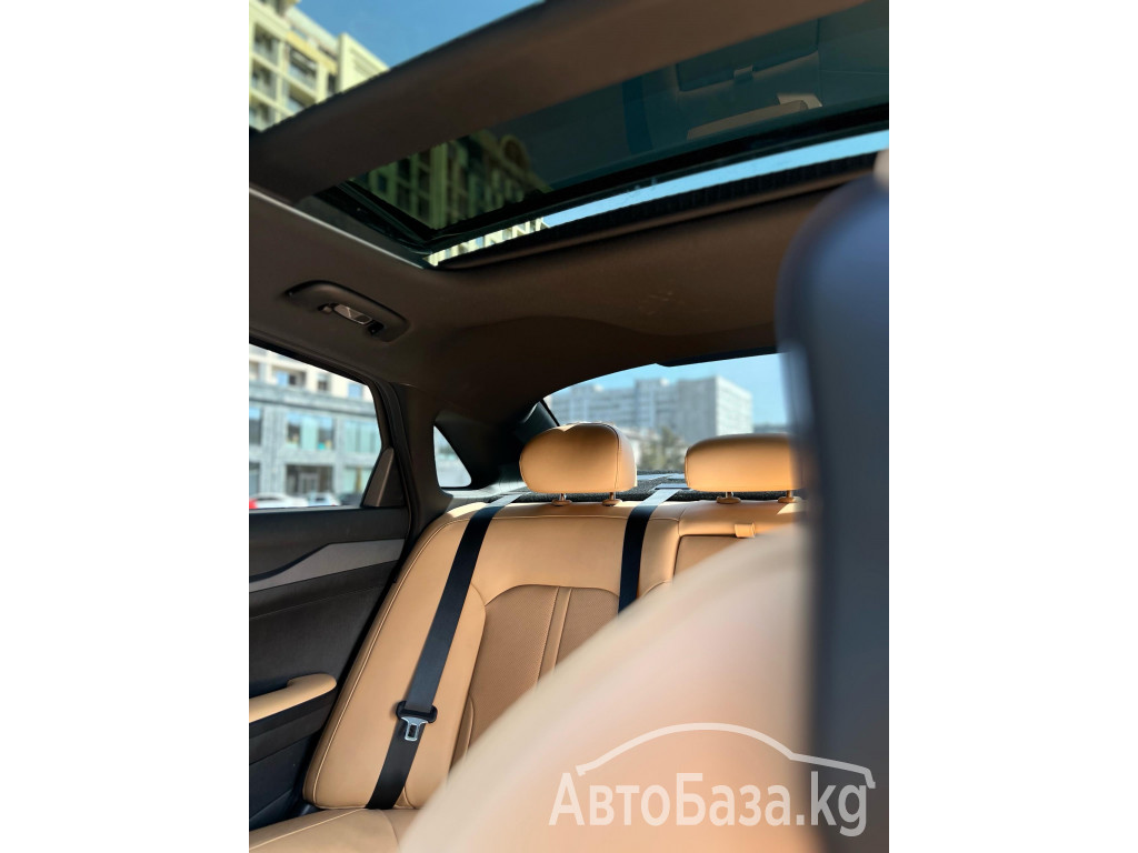 Kia K5 2017 года за ~1 935 000 руб.