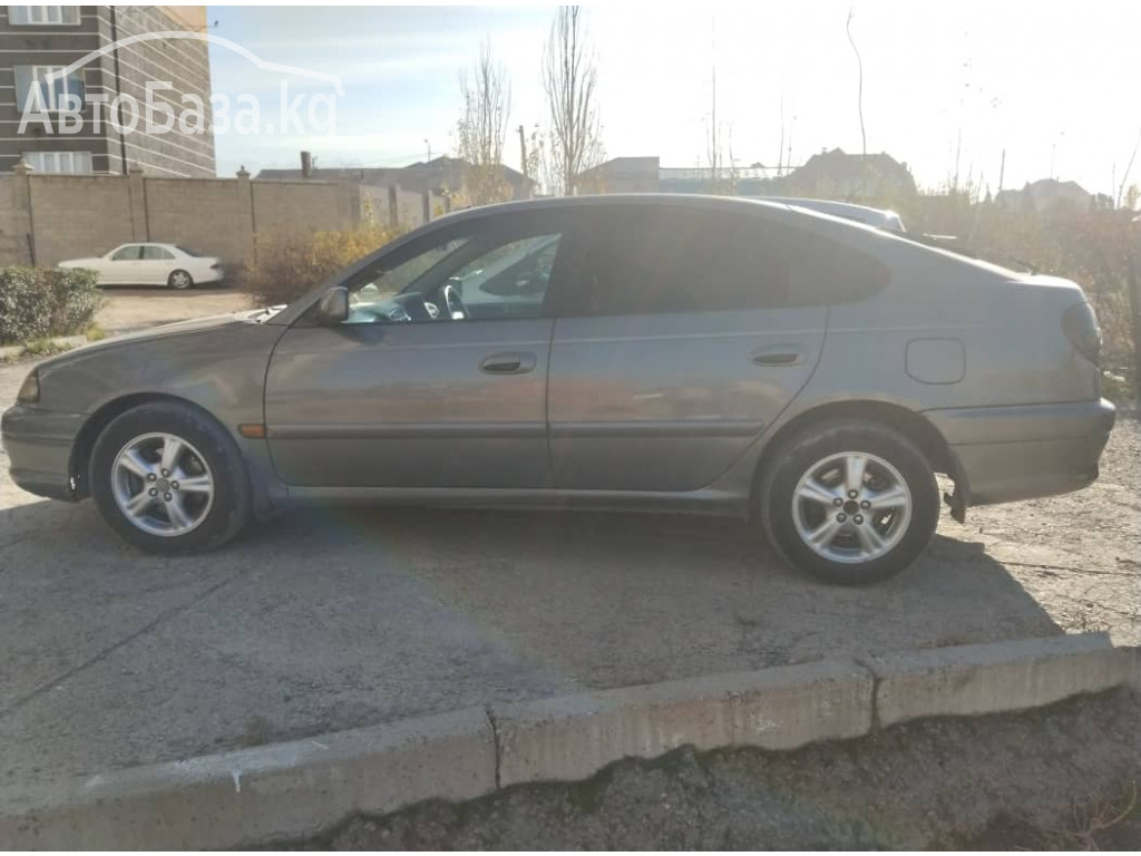 Toyota Avensis 2001 года за ~2 205 900 тг