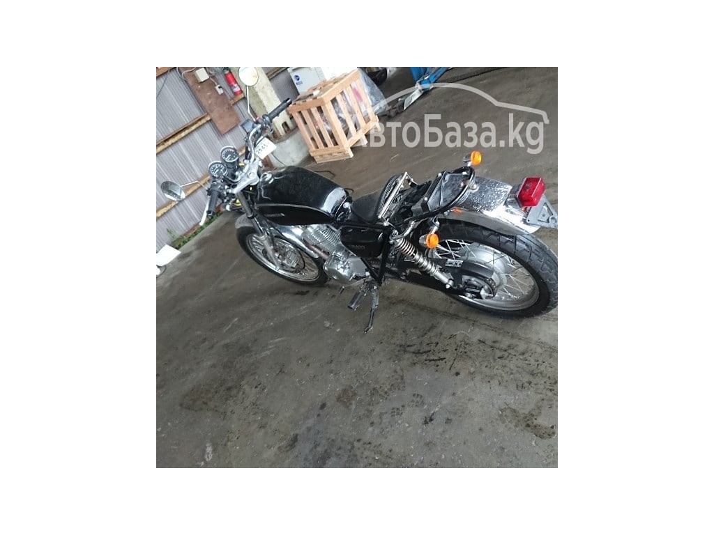  Honda CB400SS