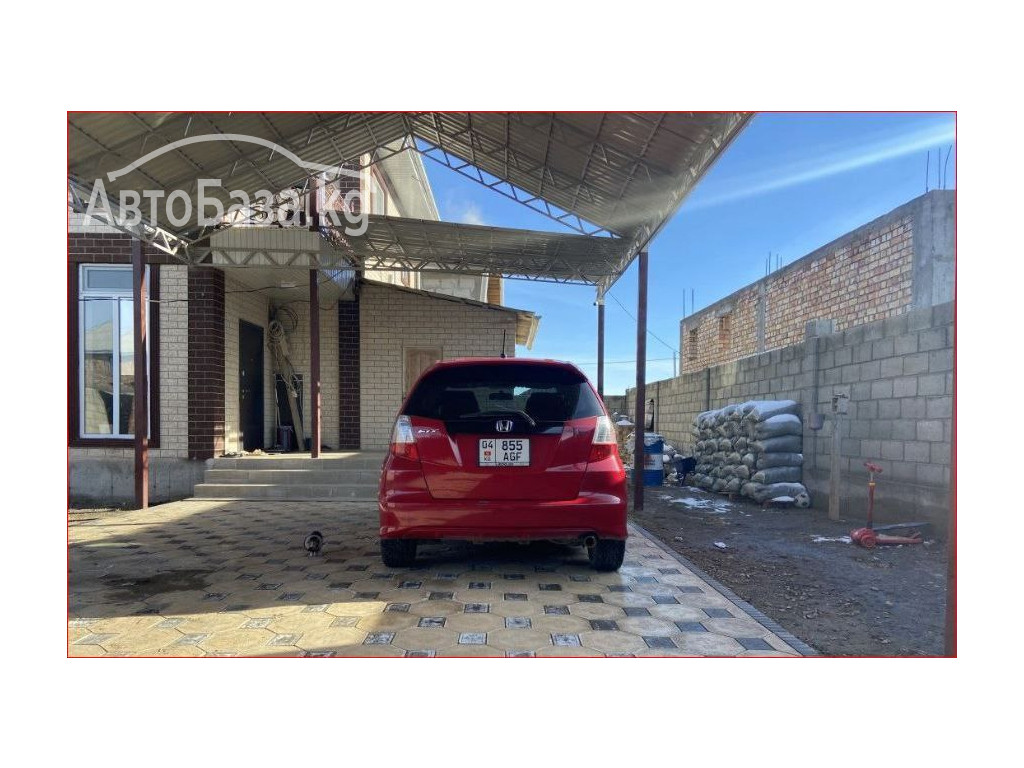 Honda Fit 2010 года за 5 000$