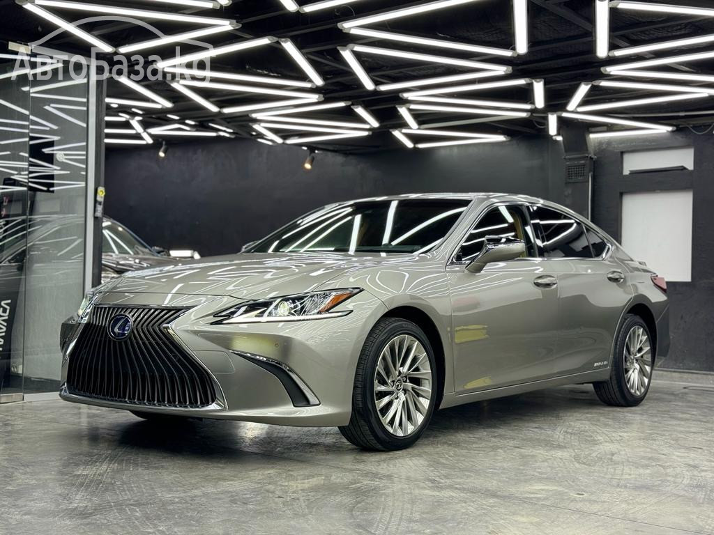 Lexus ES 2017 года за ~4 026 600 сом