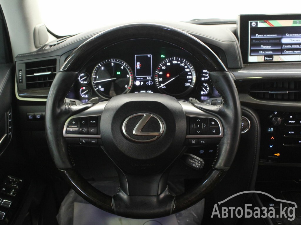 Lexus LX 2015 года за ~5 239 000 сом