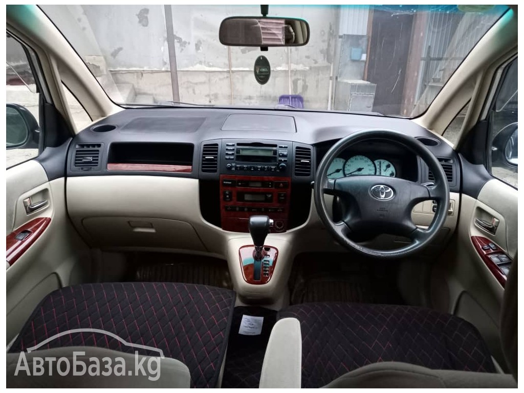 Toyota Corolla Spacio 2003 года за ~418 900 сом