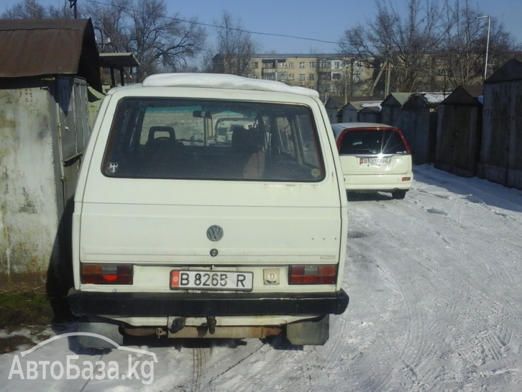 Volkswagen Transporter 1987 года за ~181 900 руб.