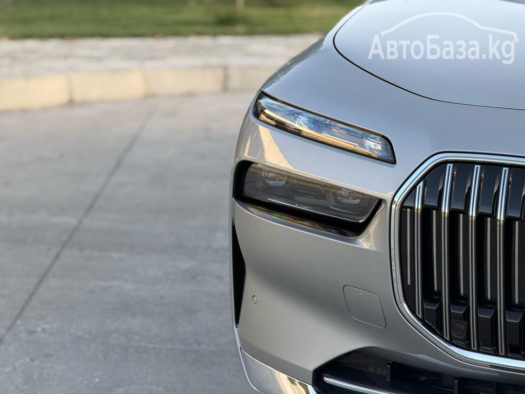 BMW 7 серия 2017 года за ~10 000 000 сом