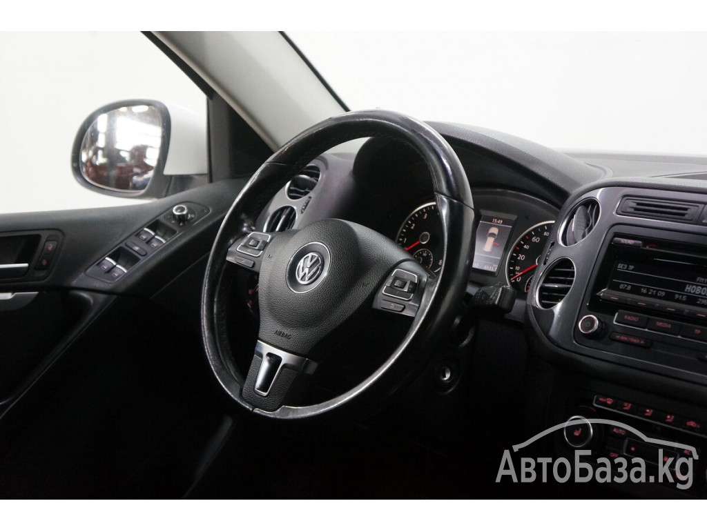 Volkswagen Tiguan 2012 года за ~1 239 000 сом
