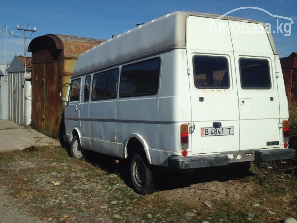 Volkswagen Transporter 1998 года за ~60 400 сом