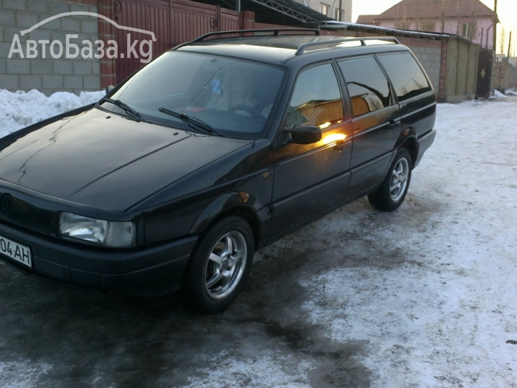 Volkswagen Passat 1993 года за ~283 200 сом