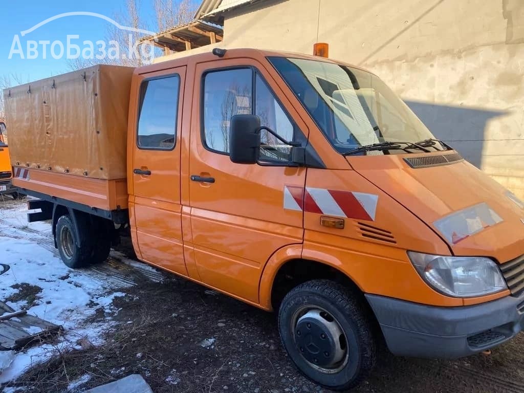 Погрузчик Mercedes Sprinter