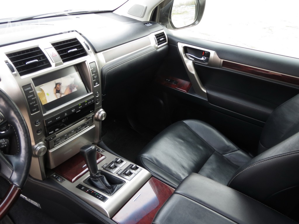 Lexus GX 2011 года за ~2 747 000 сом