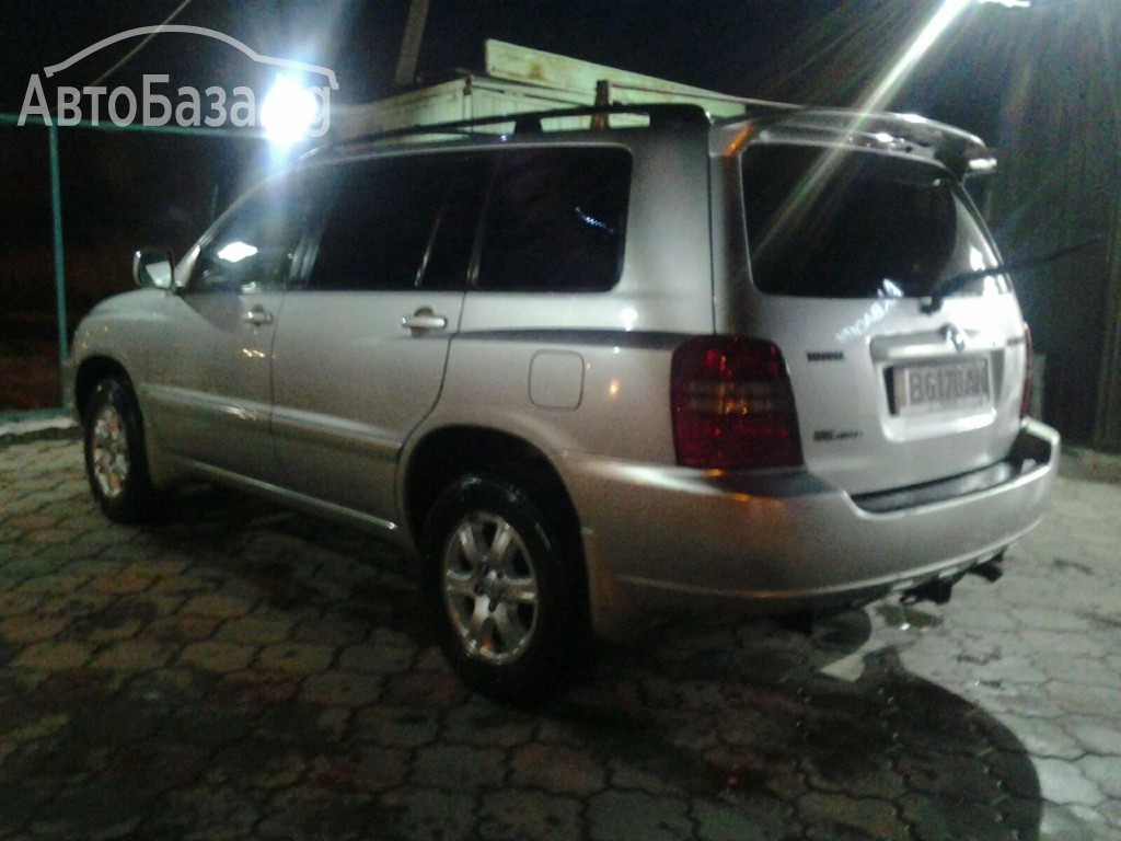 Toyota Highlander 2002 года за ~775 900 сом