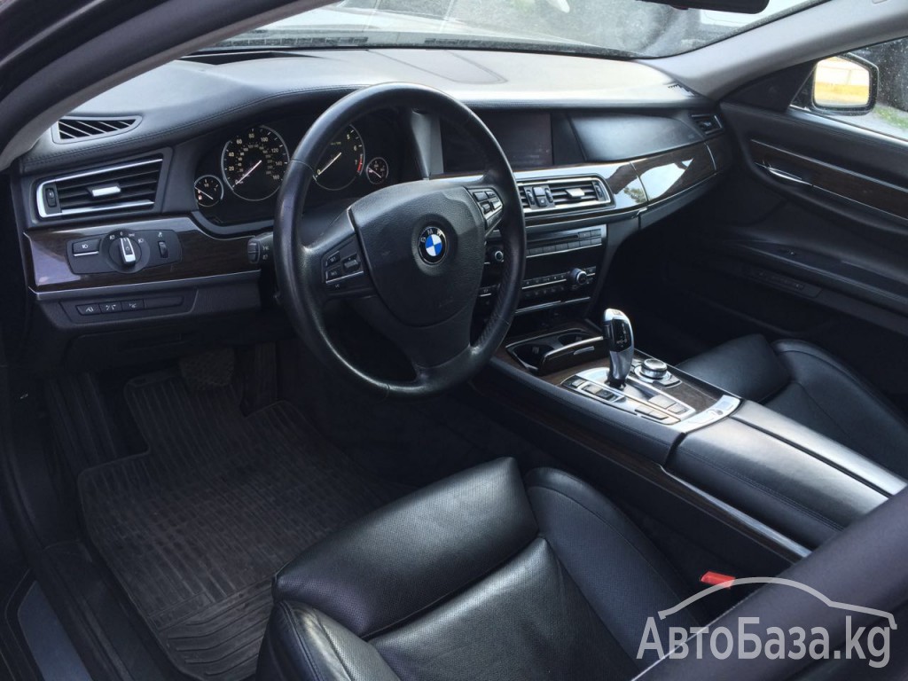 BMW 7 серия 2010 года за ~2 212 400 сом