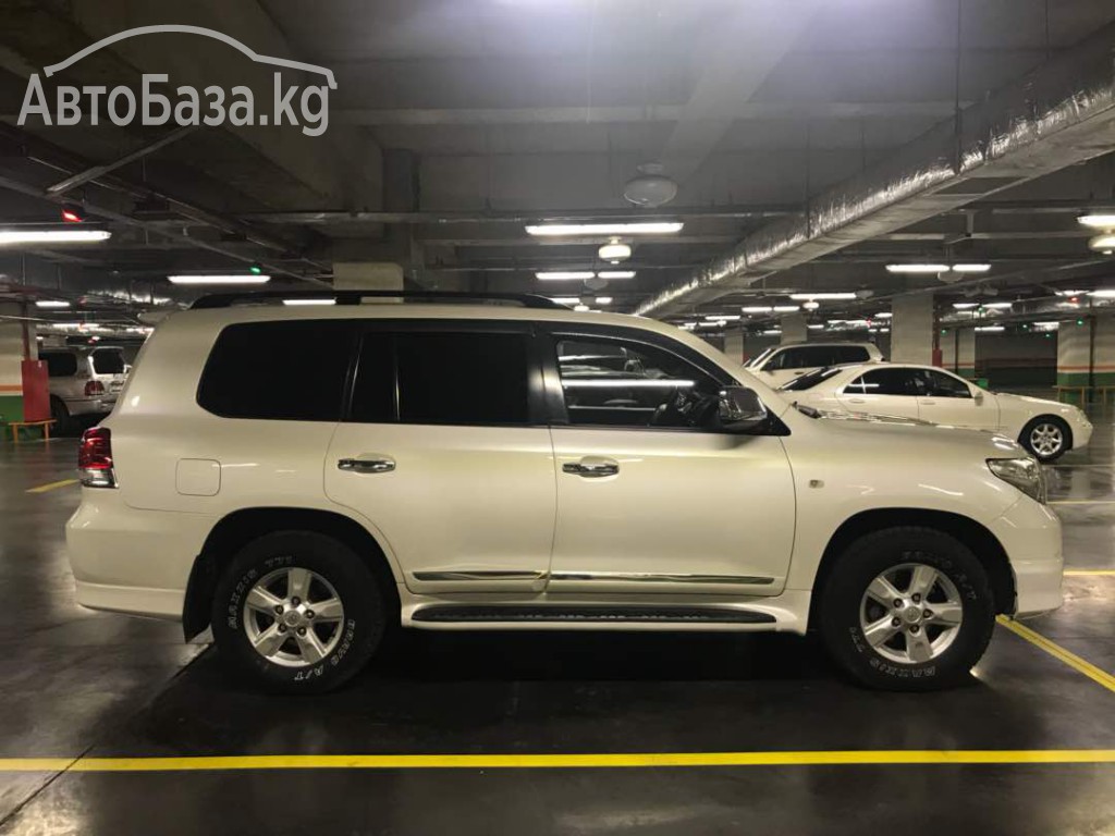 Toyota Land Cruiser 2008 года за ~2 869 600 сом