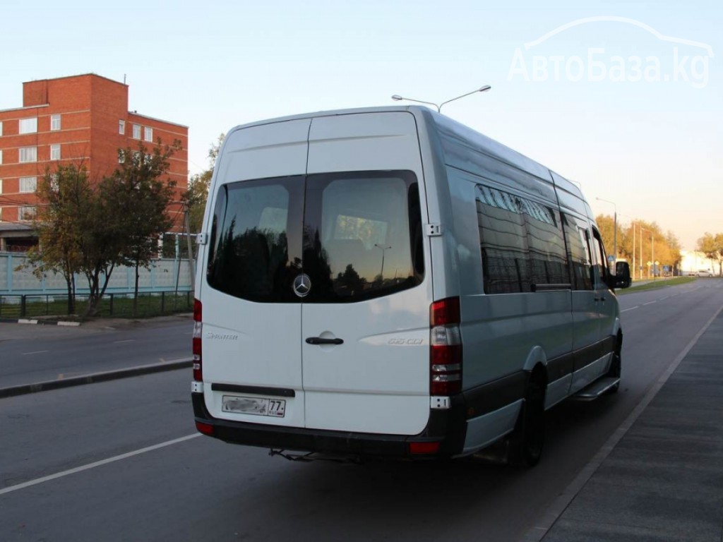 Mercedes-Benz Sprinter 