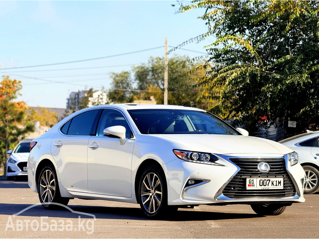 Lexus ES 2016 года за ~2 412 300 сом