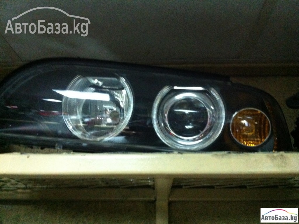 BMW E39/ E60/ E65 F10
BMW - весь модельный ряд. 
фары, плафоны. морды в с