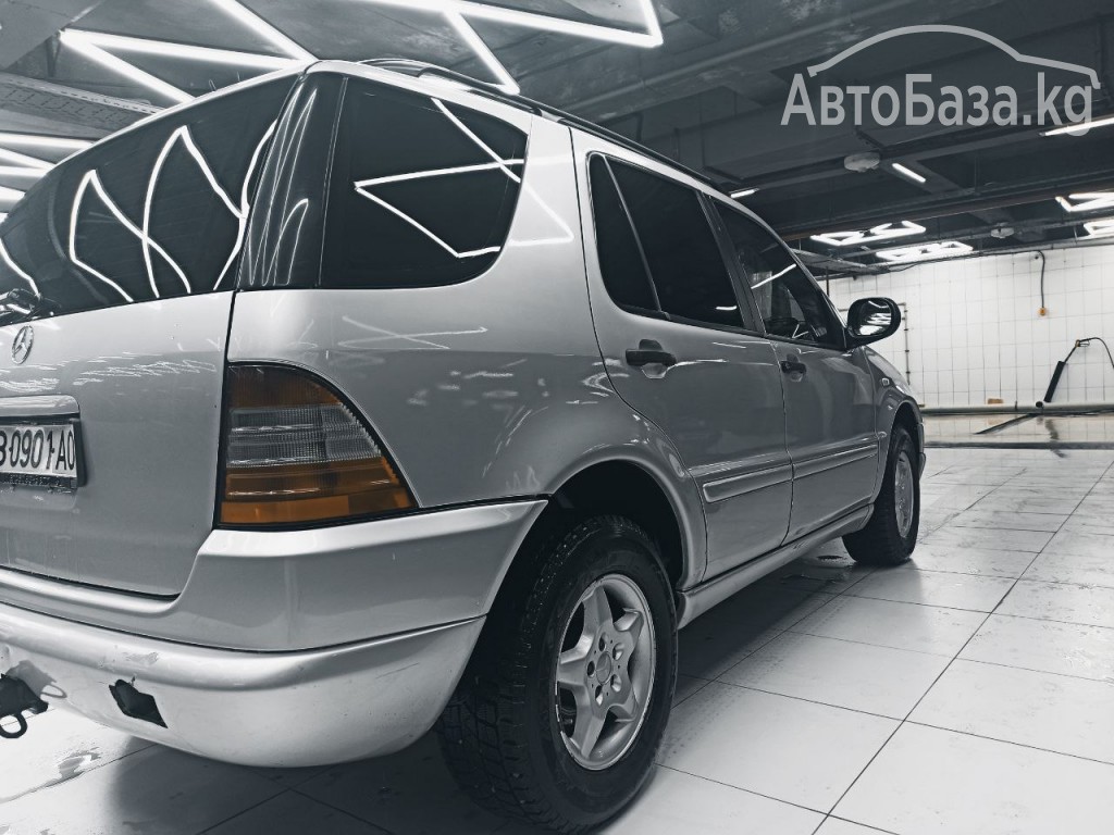 Mercedes-Benz M-Класс 1998 года за ~486 800 сом