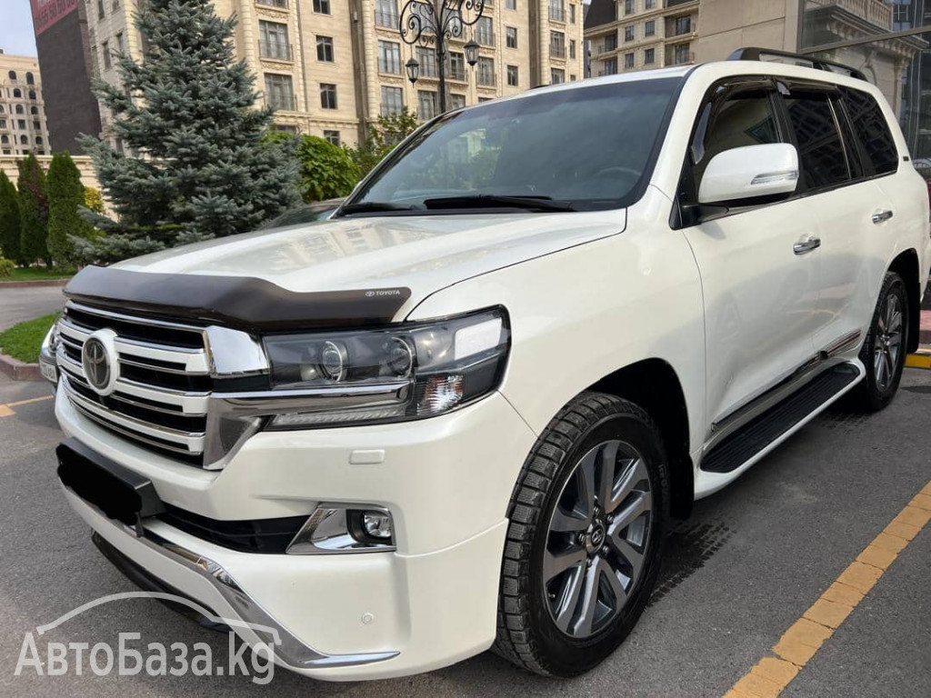 Toyota Land Cruiser 2017 года за ~7 217 400 сом